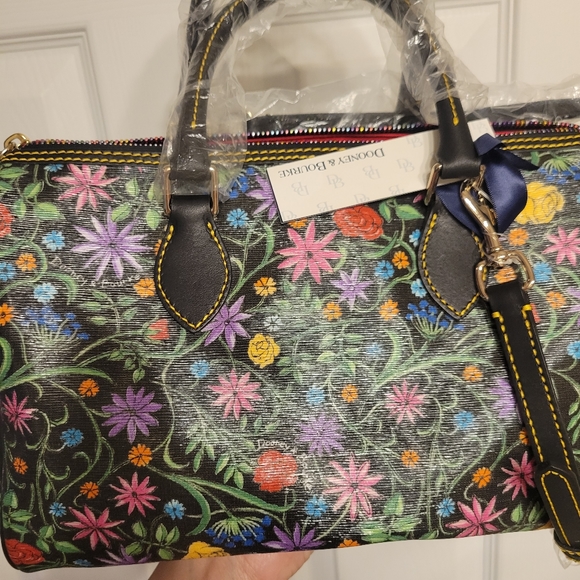 Dooney & Bourke Classic Satchel Black Floral Coated Fabric ~ NWT ~ Stunning! - Picture 15 of 16